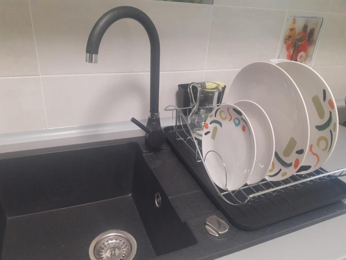 Zoldrebi Apartment Turda Bagian luar foto