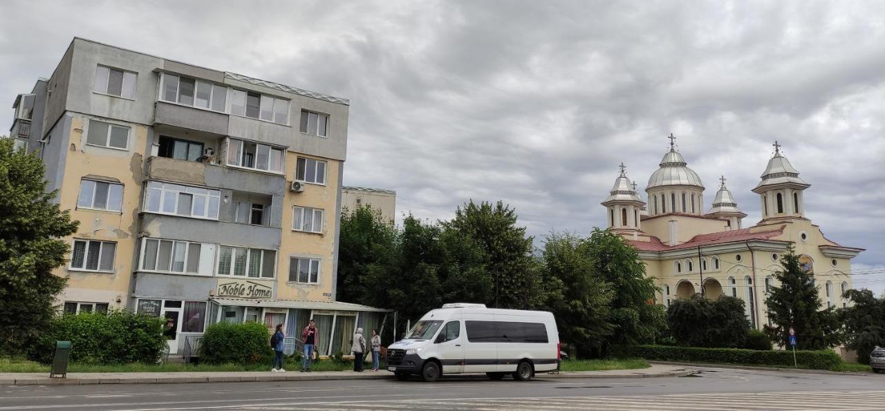 Zoldrebi Apartment Turda Bagian luar foto