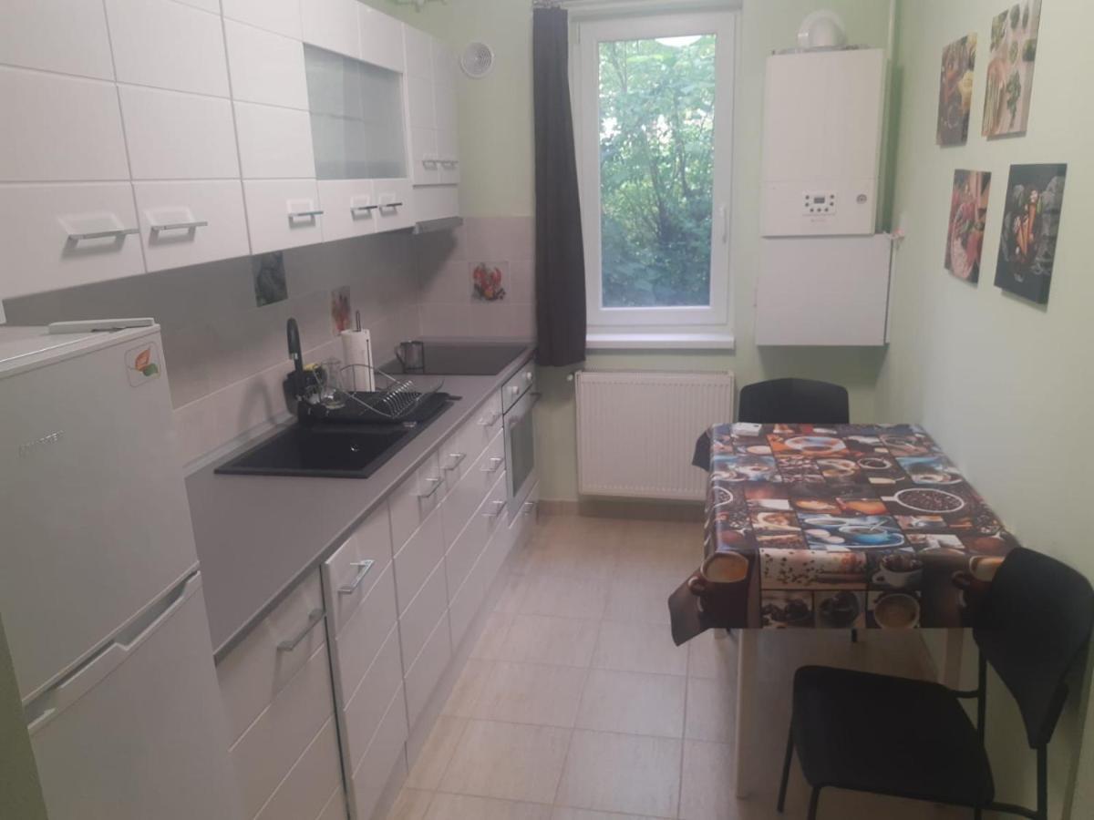 Zoldrebi Apartment Turda Bagian luar foto