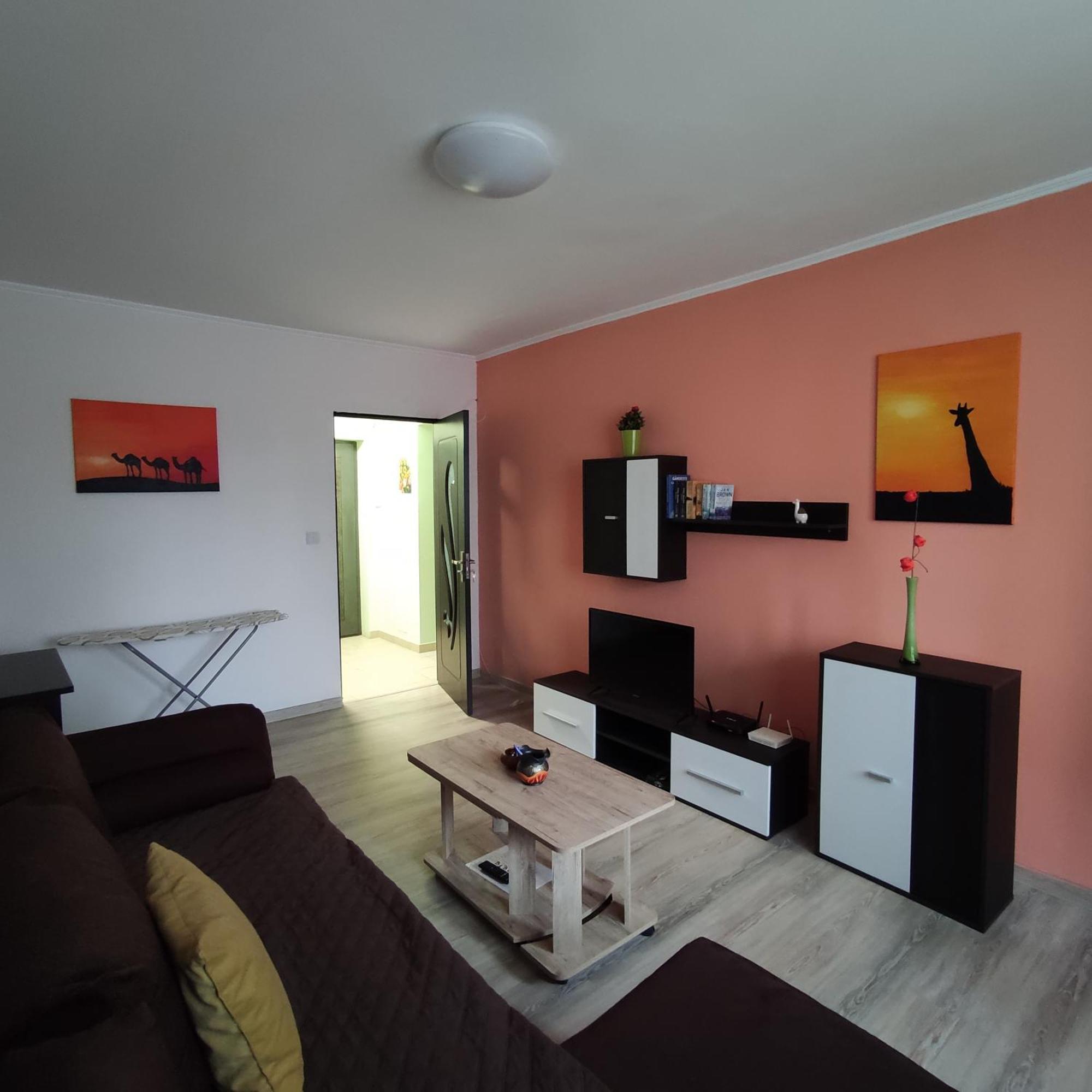 Zoldrebi Apartment Turda Bagian luar foto